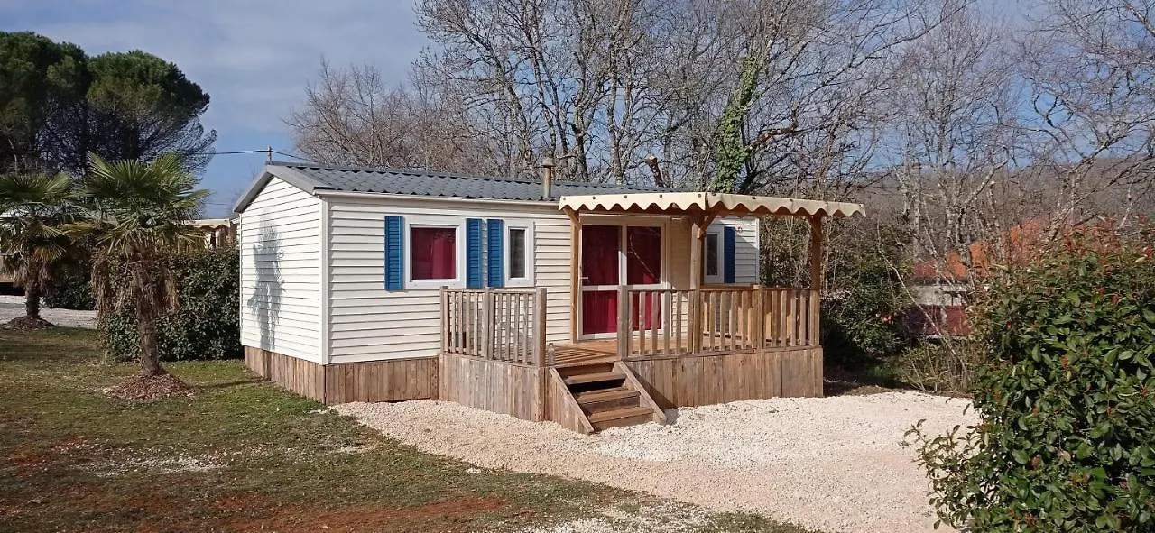 אתר קמפינג Limogne-en-Quercy Camping Le Bel Air Mobil Home Le Figuier 6 Personnes